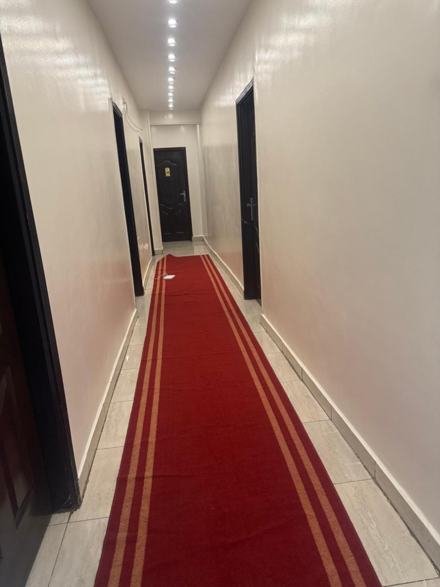 Pyramids And Sphinx Hotel Kafret el-Gabal Екстериор снимка