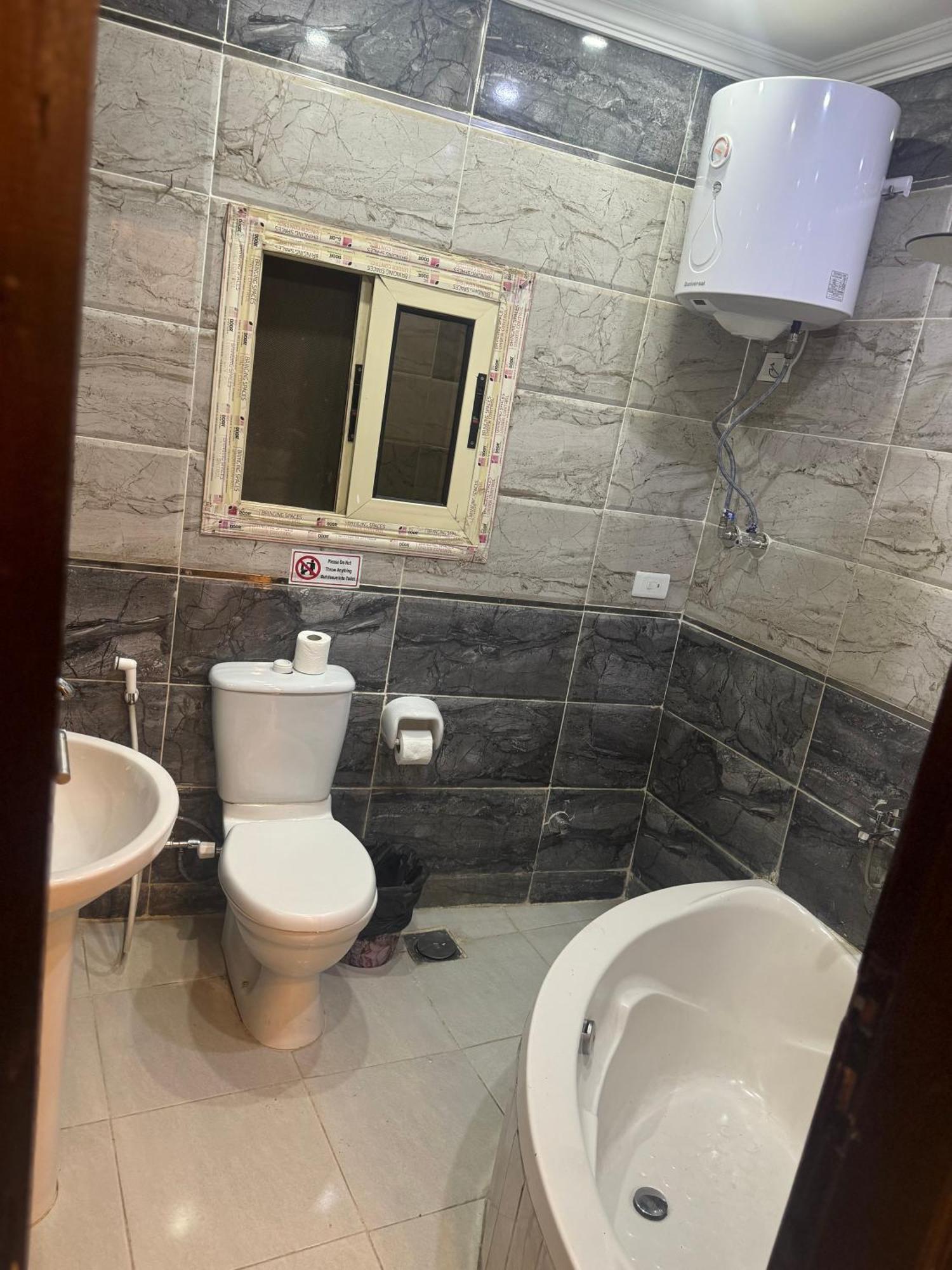 Pyramids And Sphinx Hotel Kafret el-Gabal Екстериор снимка